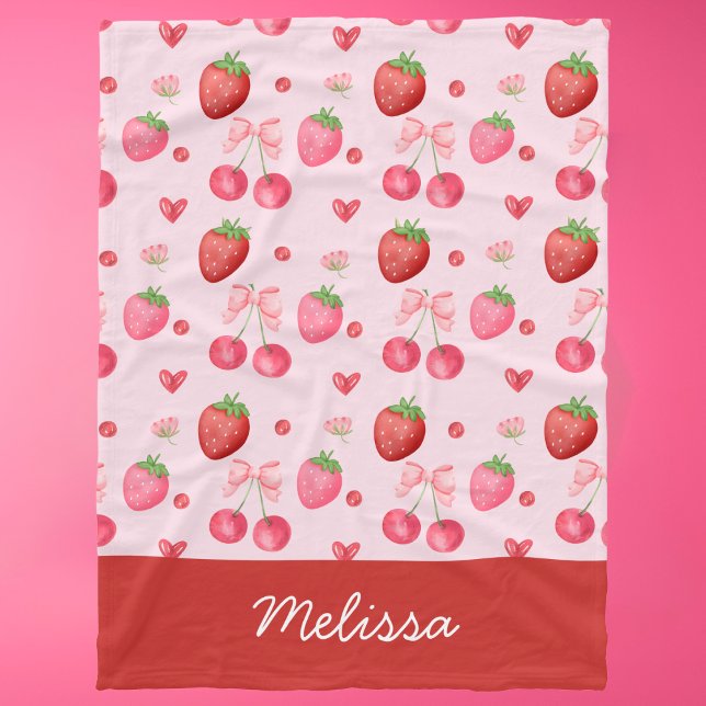 Söt röd rosa Coquette jordgubbs körsbär  Fleecefilt (Skapare uppladdad)