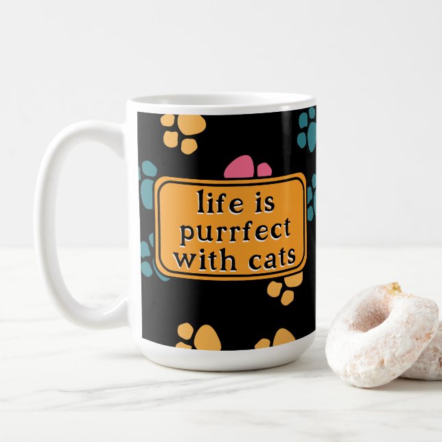 Söt rolig svart kattpote  kaffemugg (Med munk)