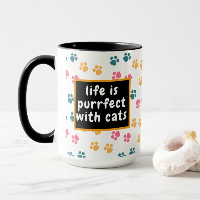 Söt rolig svart kattpote  mugg (Med munk)