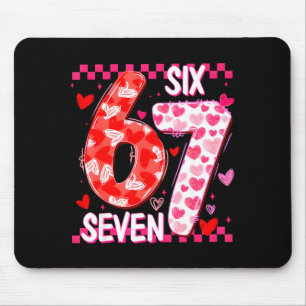 Söt Rosa 67 Alla Hjärtans Dag Six Seven Roligt Mem Musmatta