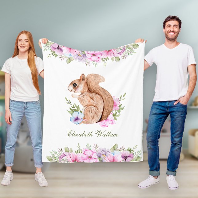 Söt rosa blommig skogsekorre fleecefilt (Skapare uppladdad)