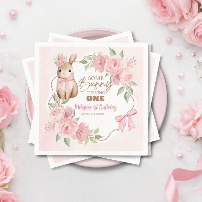 Söt Rosa Blommig Some Bunny Fyller Ett Födelsedag  Pappersservett (Skapare uppladdad)