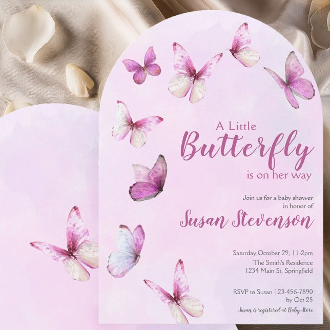 Söt rosa lite fjäril baby shower-båge inbjudningar (Skapare uppladdad)