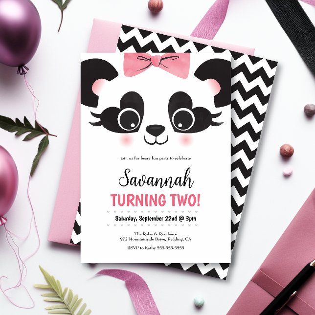 Söt Rosa Panda Bear Girls Birthday-inbjudan Inbjudningar (Skapare uppladdad)