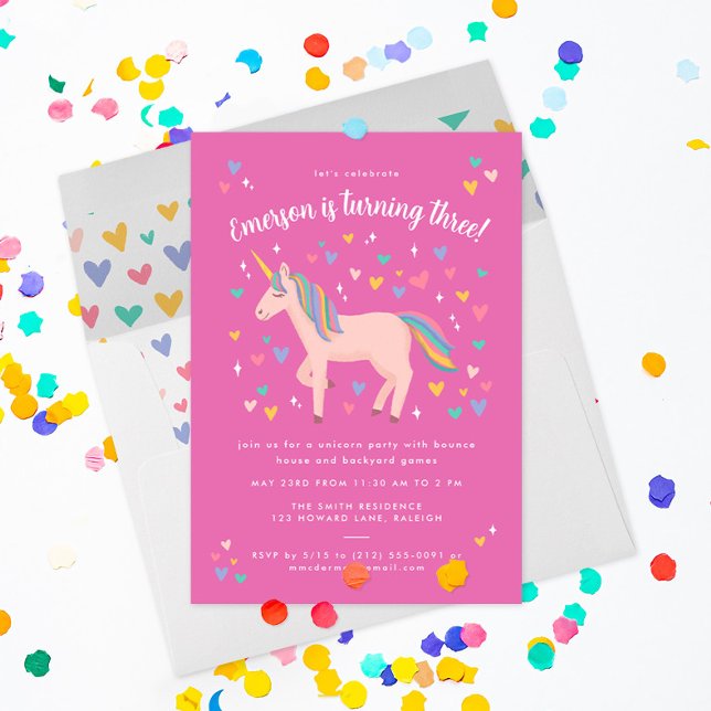 Söt Rosa Pastel Rainbow Unicorn Födelsedagsfest Inbjudningar (blush pink unicorn with hearts and stars invites friends to a magical party on this hot pink invite)
