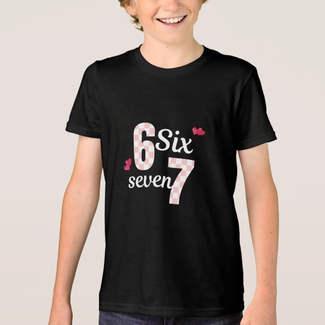 Söt rosa rutig siffror 6 7 T-shirt (Framsida)