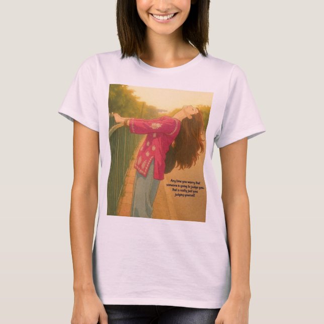 Söt rosa t-shirt för flickor. (Framsida)
