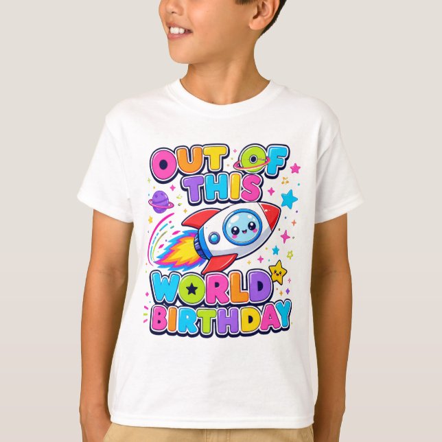 Söt rymdraket t-shirt för barnkalas (Framsida)