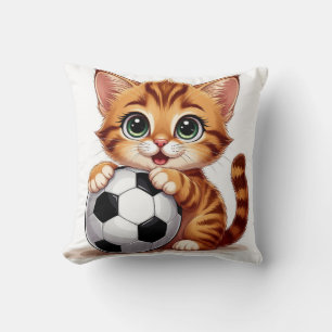 Söt serieteckning katt håller fotboll kudde