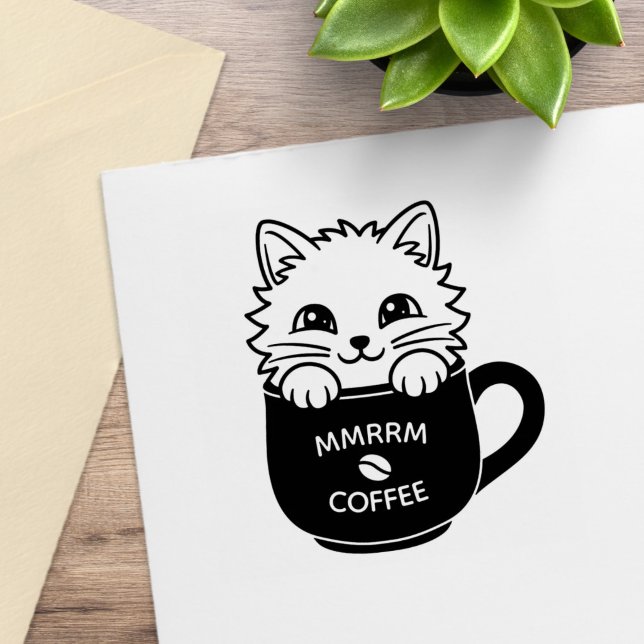 Söt serieteckning katt i kaffekopp med anpassad te stämpel (Skapare uppladdad)