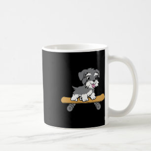 Söt skateboardande schnauzerhund miniatyr schnauze kaffemugg