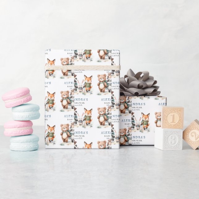 Söt Skogs Djurliv Vandrande Pojke Babyfirande Presentpapper (Baby Shower)