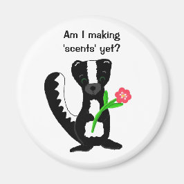 Söt skunk med text magnet