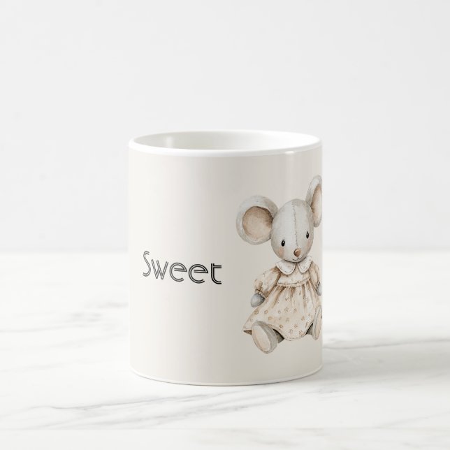 Söt snygg mus som bär en klänning kaffemugg (Center)