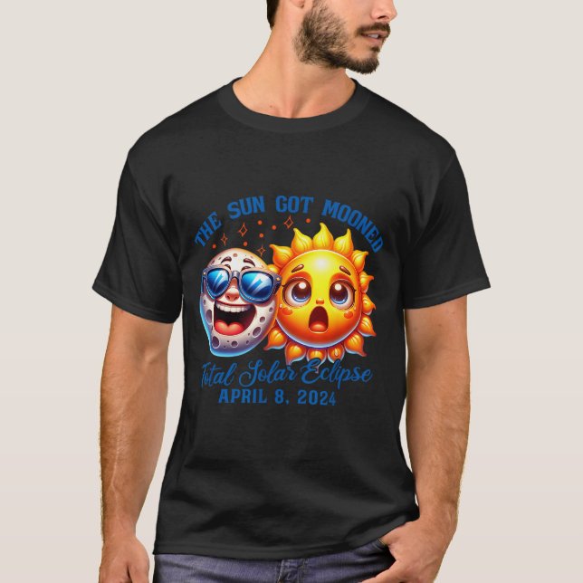 Söt solförmörkelse sol blev måneformad sol t shirt (Framsida)