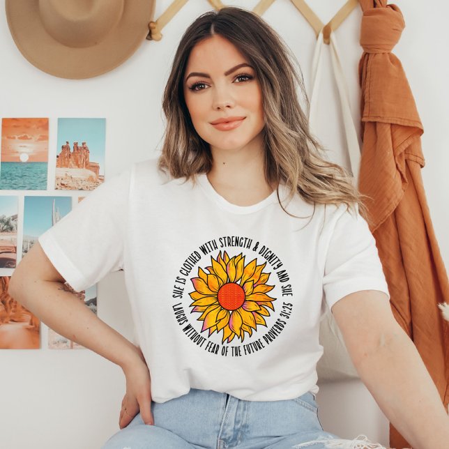 Söt solros skrift bibelvers Proverbior 31 T Shirt (Skapare uppladdad)