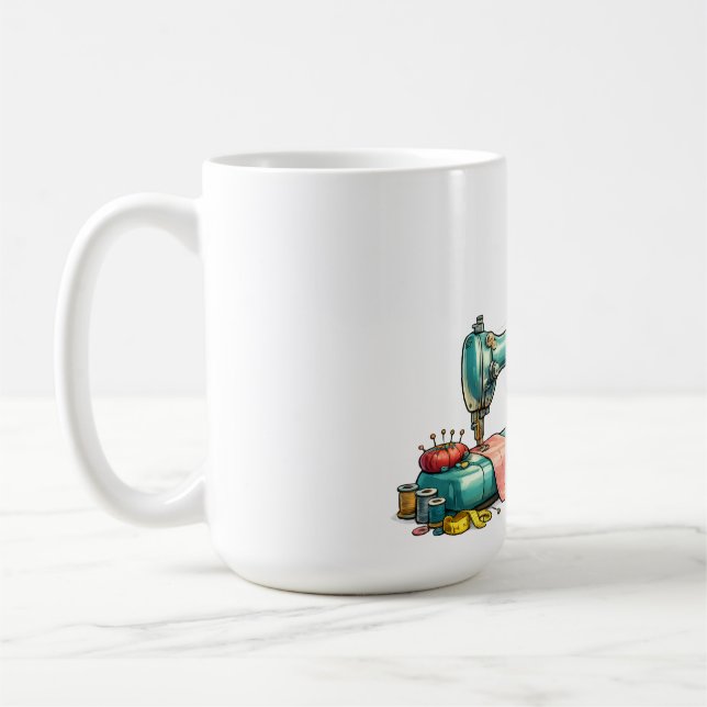 Söt sömmerskebild med gammaldags maskin kaffemugg (Vänster)