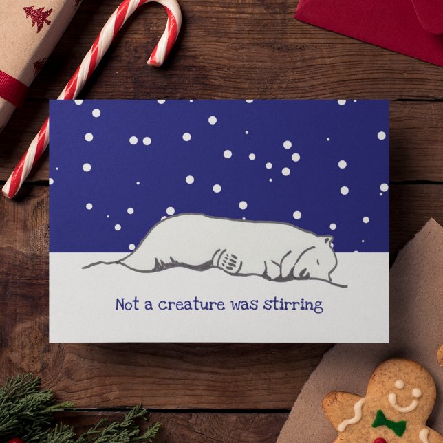 Söt sömnig isbjörn sen julfirande julkort helgkort (This polar bear Christmas card features my own unique art of a cute bear sleeping in the snow.)