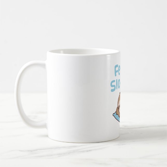 Söt sovande sengångare som känner sig slö kaffemugg (Vänster)