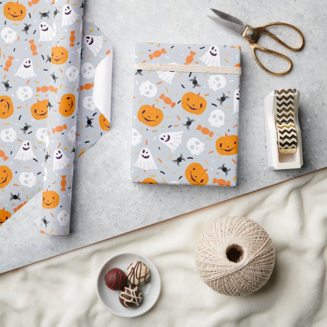 Söt spök- och pumpahalloween presentpapper (Hantverk)
