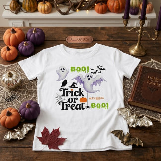 Söt spök-trick eller treat anpassat namn Halloween T Shirt