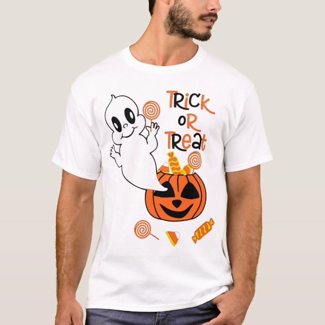 Söt spöke med halloween-godis t shirt (Framsida)