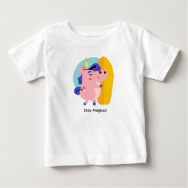 Söt Surfande Enhörning – Kawaii Sommarstrand T Shirt