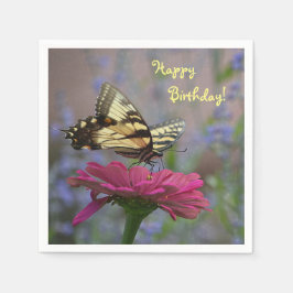 Söt Swallowtail Butterfly On Zinnia Pappersservett