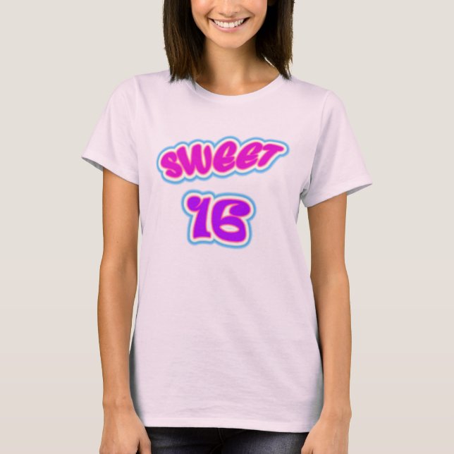 Söt T-tröja 16 Tee Shirt (Framsida)