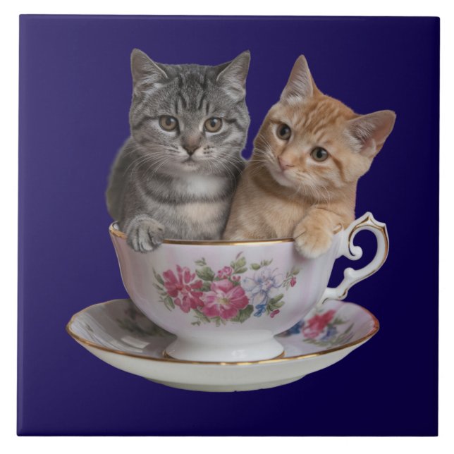 Söt Tabby Kattunge Tekopps Dekorativ Kakel (Framsidan)