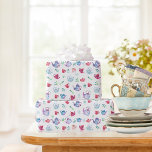 Söt Tea Party Mönster Presentpapper<br><div class="desc">Sött te te party mönster,  lila och  med grönt och te löv på vit bakgrund.</div>