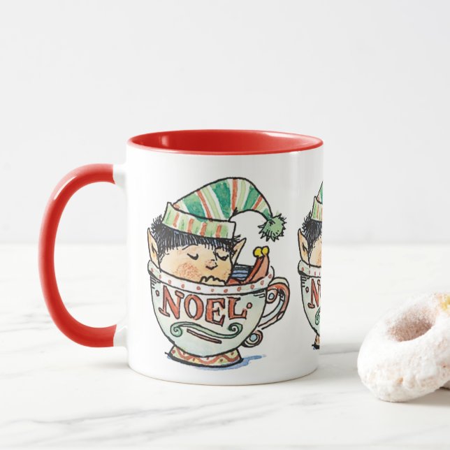 Söt tecknad jul-tomte sover i en tekopp mugg (Med munk)