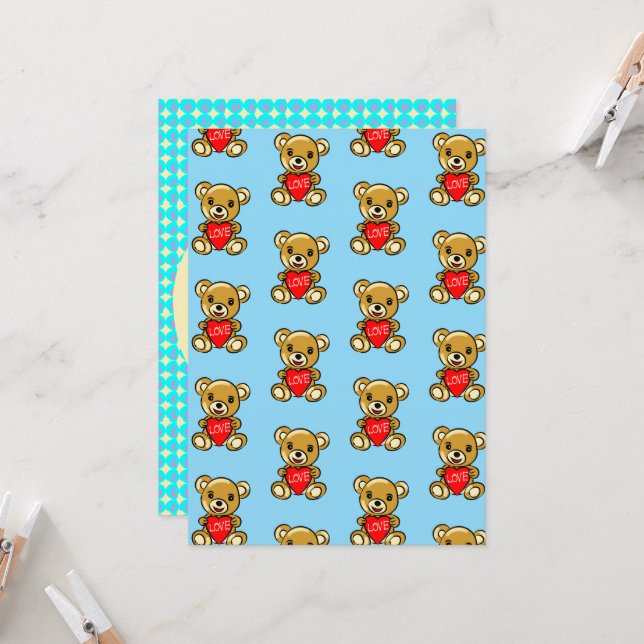 Söt teddybjörn som håller hjärta med kärlek – Bedå Kort (Fram/Back In Situ)