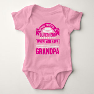 Söt toppen-hjälten Grandpa Granddotter ord art T Shirt