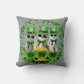 Söt tre katter St Patrick present Kitty Kattunge I Kudde