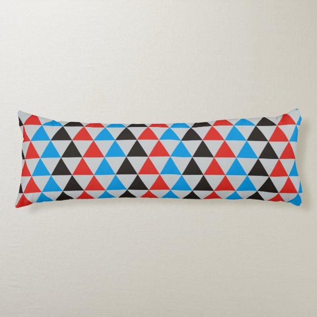 Söt Triangle mönster black red blue + din idé Kroppskudde (Framsidan)