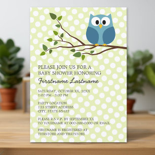 Söt uggla på gren med prickar Baby Shower Inbjudningar