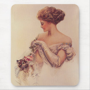 Söt Woman Holding a Kitten (av Harrison Fisher) Musmatta