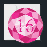 Söta 16 rosa diamant Födelsedagsfest inbjudan<br><div class="desc">Rund Sweet 16 rosa diamant Födelsedagsfest inbjudan. Flickans sweet sixteen med ädelstenar. Fuchsia rosa färg med elegant-manustypografi. Luxuriös mall med fasetterade gem-stenar. Utformning av Söt cristal facet jewel. Kan också ses som vackert sällsynt rosa ruby, spinel, sapphire eller tourmaline. 16:e/16:e Födelsedagsfestens inbjudningskort för tonåring. Vibrant rosa färger. Och trevligt för...</div>