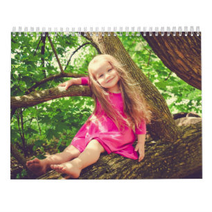 Söta Barn Roliga barn Natur Utomhus Bilder Kalender