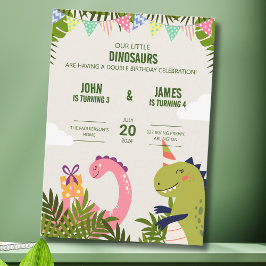 Söta dinosauriebarn dubbel födelsedagsfirande inbjudningar