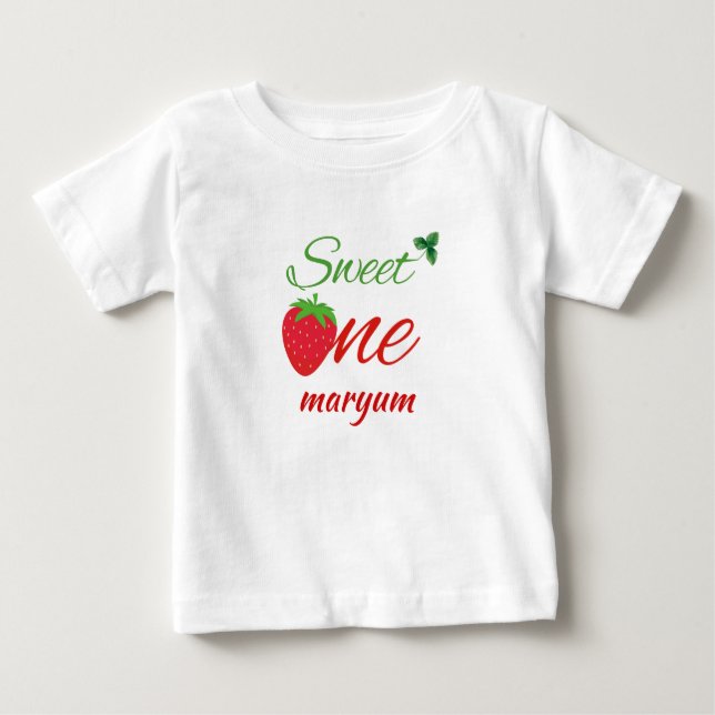 Söta en Berry första födelsedag Baby namn T Shirt (Framsida)