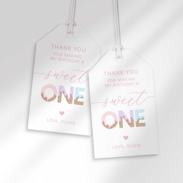 Söta en jickram-favorittagg på födelsedagen presentetikett (Skapare uppladdad)