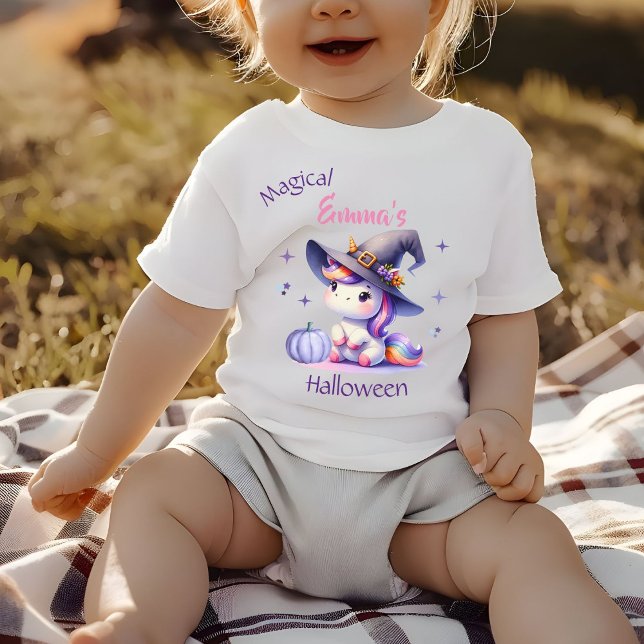 Söta enhörningsflickor Halloween med namn T Shirt (Skapare uppladdad)