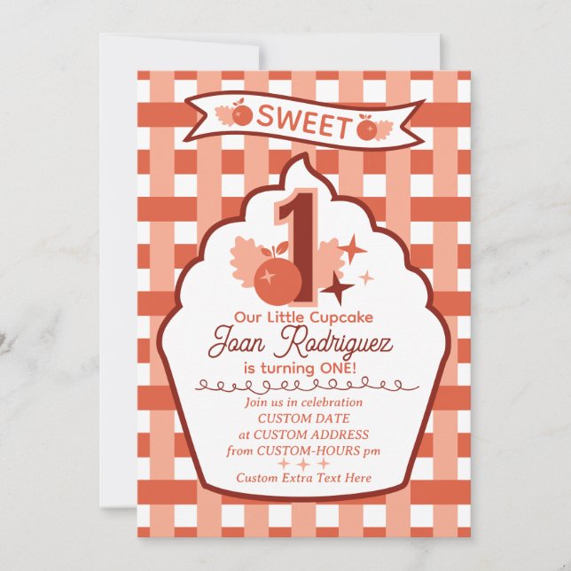 Söta Första Födelsedags Gingham Fotoinbjudningar Inbjudningar (Framsida)
