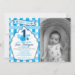 Söta Första Födelsedags Gingham Fotoinbjudningar Inbjudningar