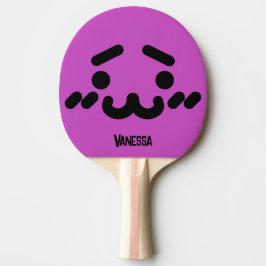 Söta generade ansiktet lila med namn pingisracket