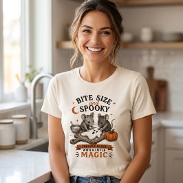 Söta Halloweenmöss som bakar | Små och läskiga  T Shirt