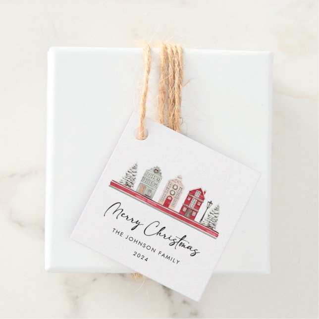 Söta hus i traditionella julfärger gåvor etiketter (På plats)