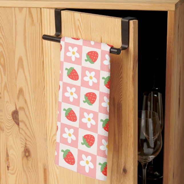 Söta jordgubbar och blommor Köksdun Kökshandduk (Thirds Fold)